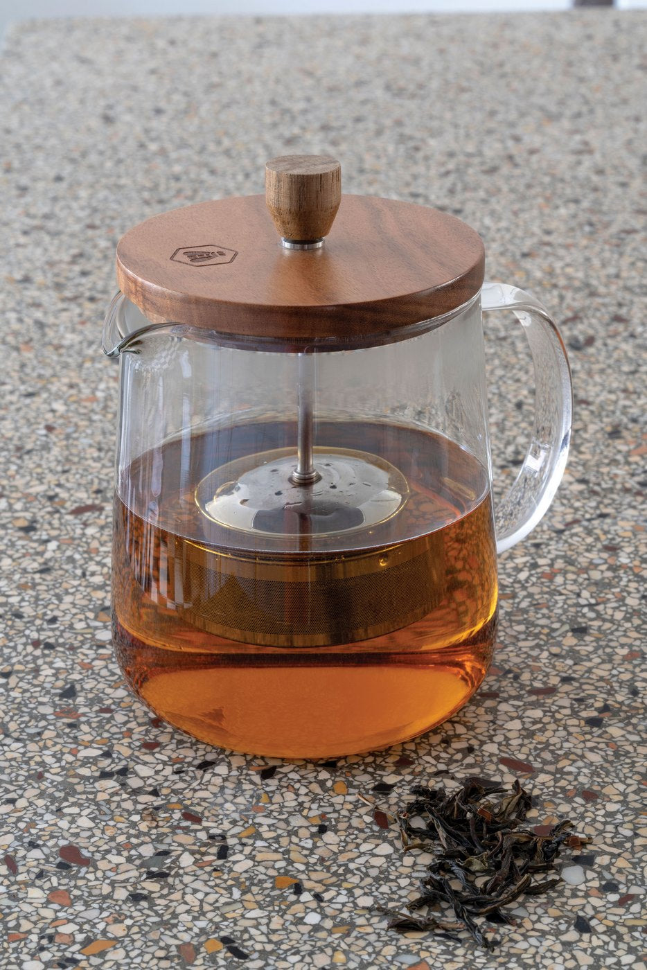 Teapot With Wooden Lid And Removable Infuser 1L