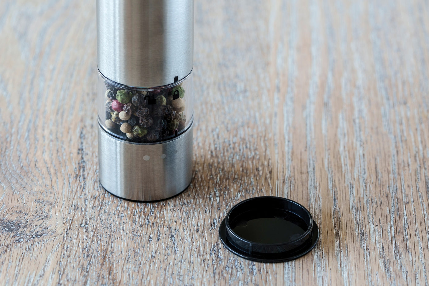 Electric Salt And Pepper Mills With Wooden Stand