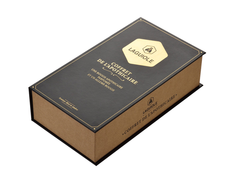 Caja de velas de boticario y todo el encendedor.
