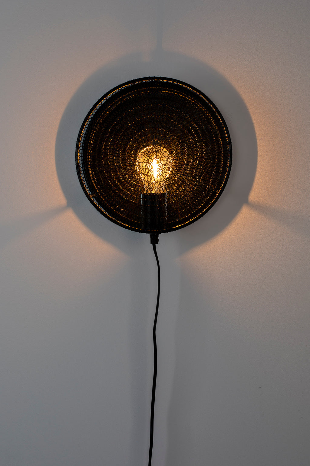 Lea - Aplique de Pared - Metal - Negro