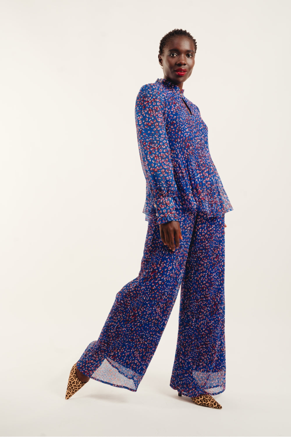 Pantalón Andrea Plisado Leo Azul