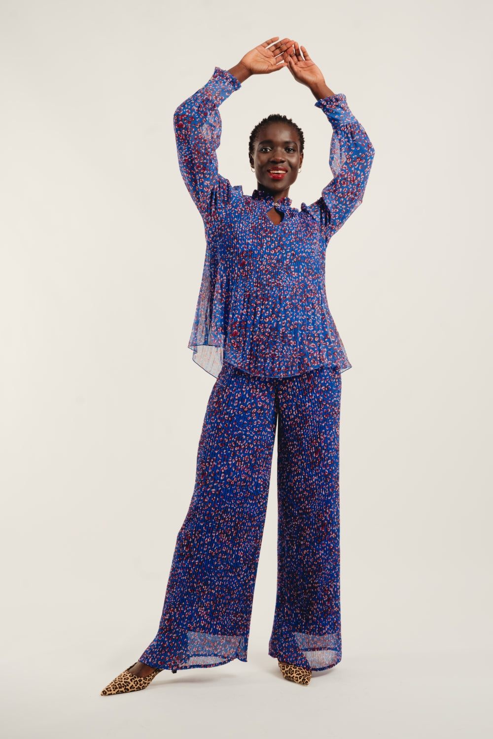 Pantalón Andrea Plisado Leo Azul