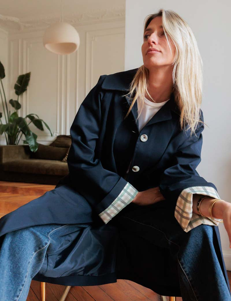 Marineblauer Trenchcoat Ange