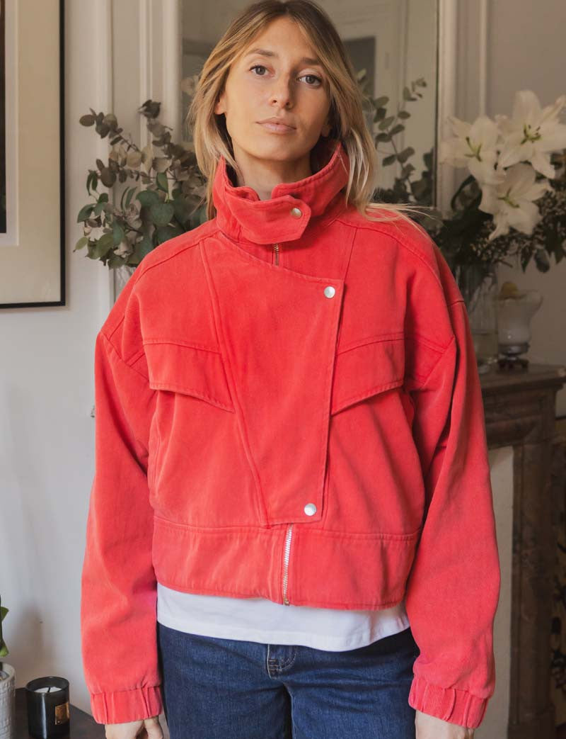 Rood jasje Maico