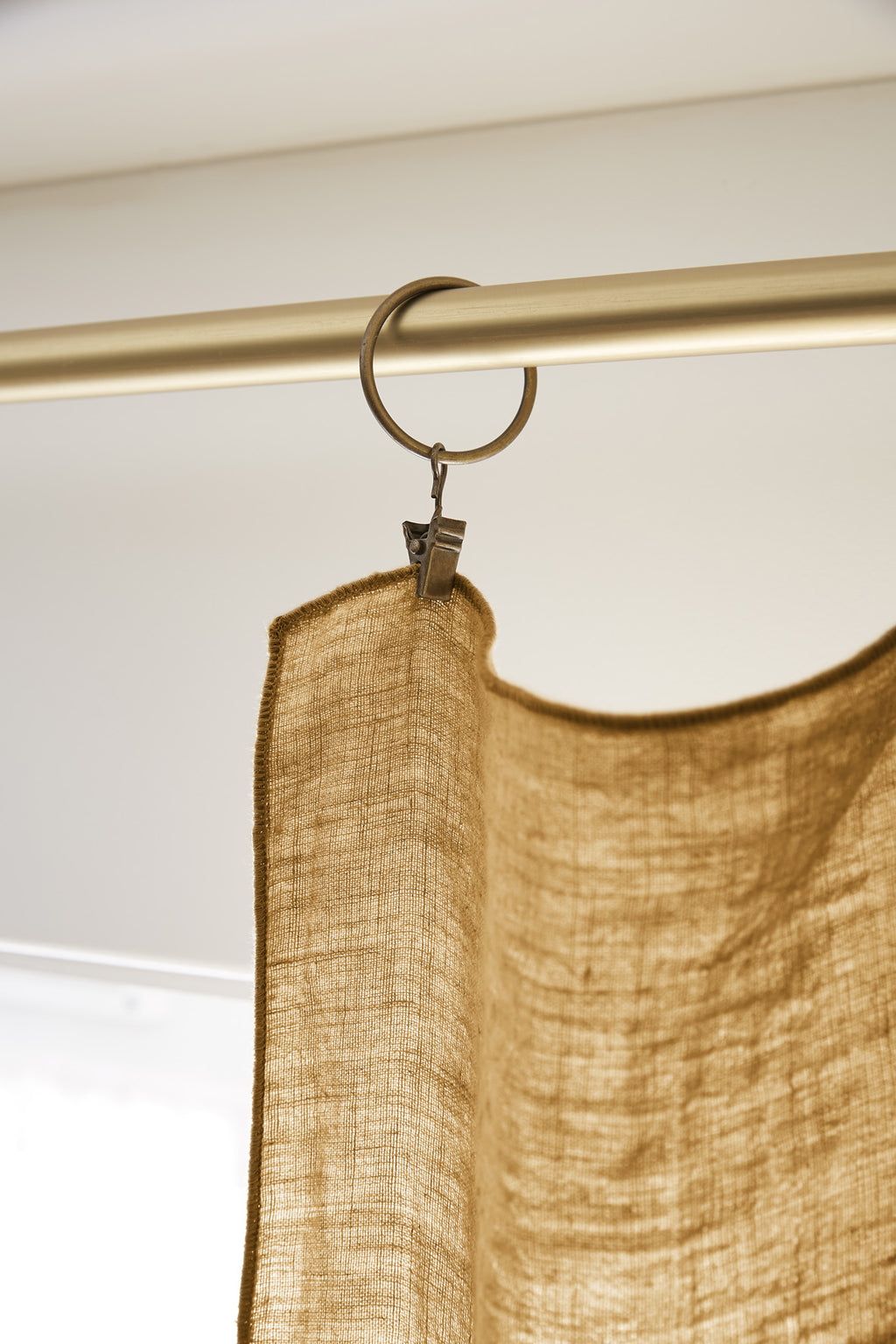 Adjustable Curtain + Rings - Washed Linen - Soline - Caramel