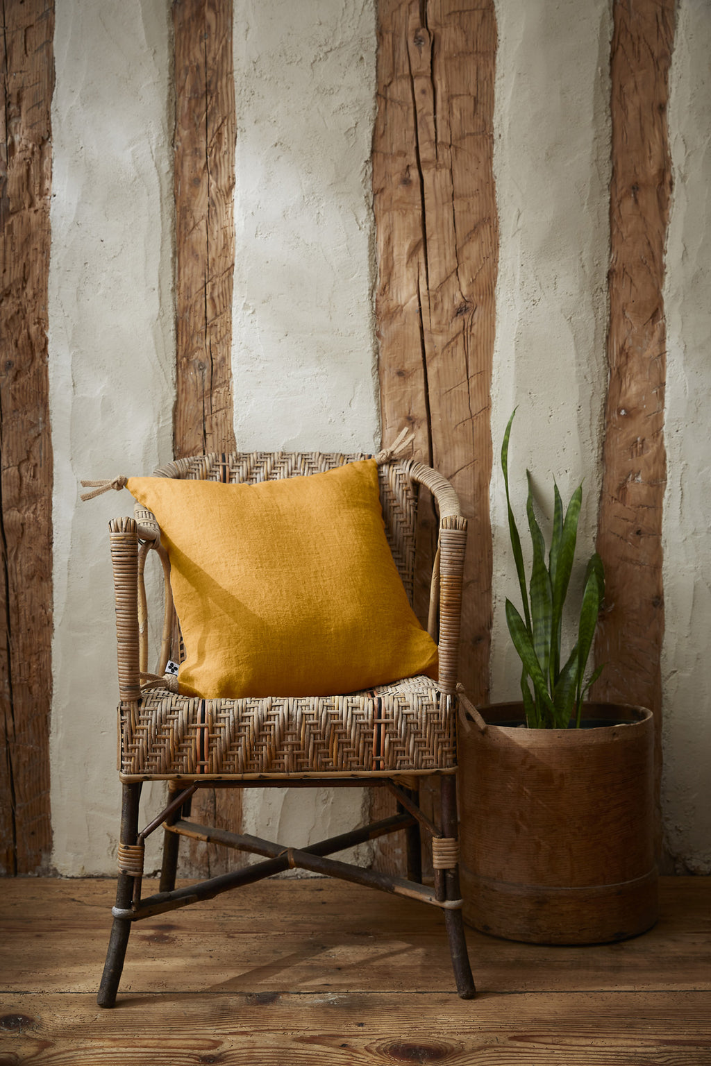 Soline - Coussin Déhoussable Avec Pompons - Lin Lavé - Miel