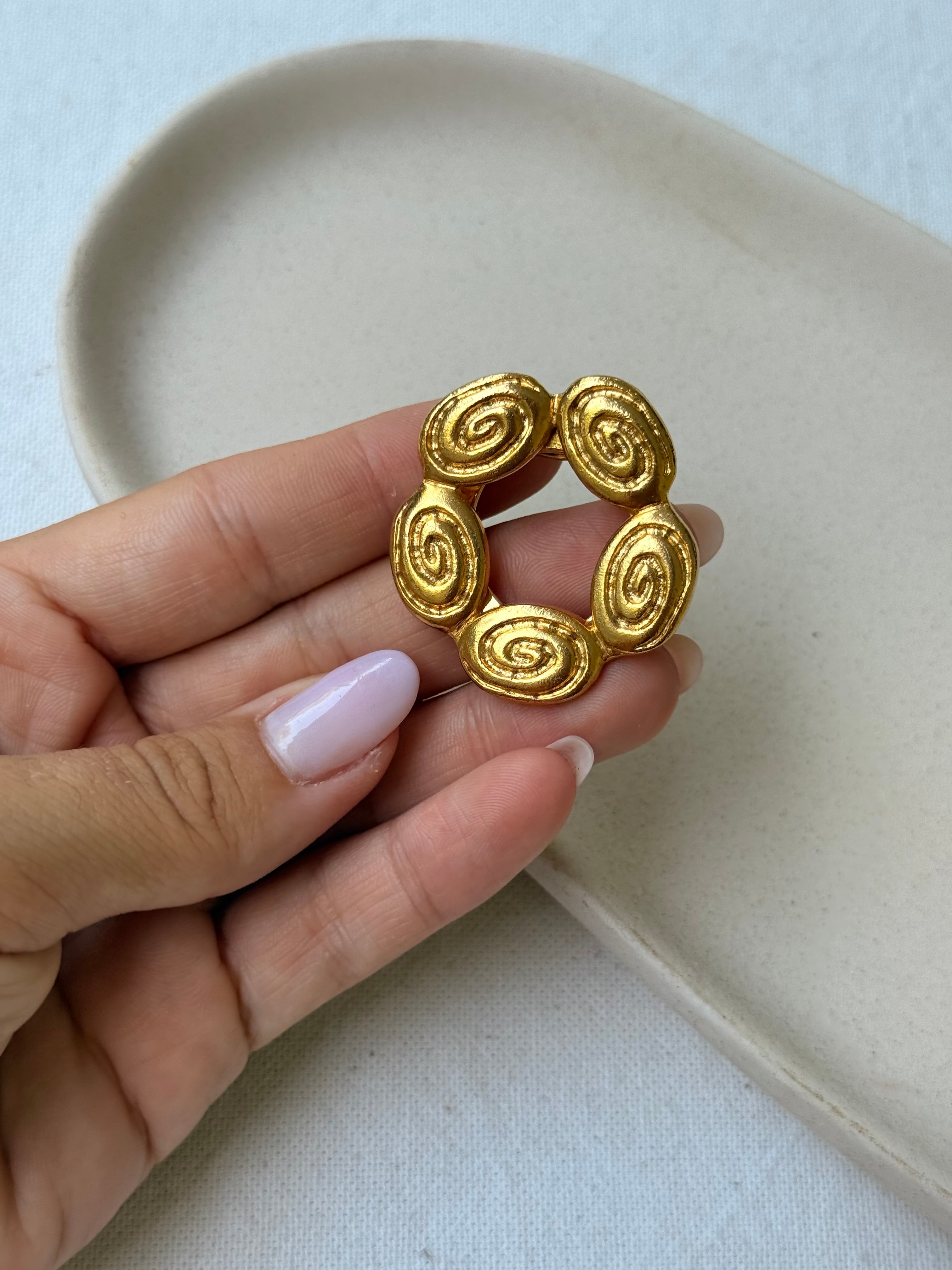 Vintage Scarf Ring - Gold-Tone Organic Shapes