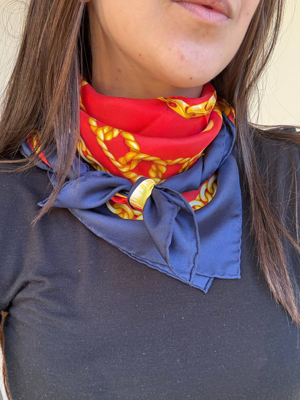 Céline Scarf – Chains And Medallions