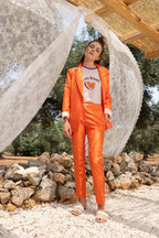 La chaqueta naranja Serena