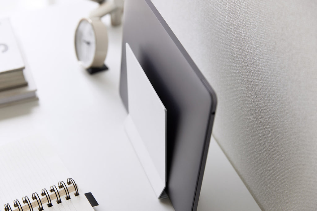 Laptop Stand - Tower - White