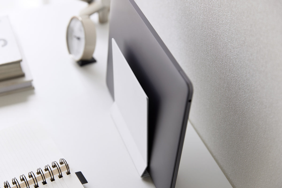 Laptop Stand - Tower - White