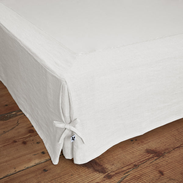 Soline - Bed Skirt - Washed Linen - Chalk