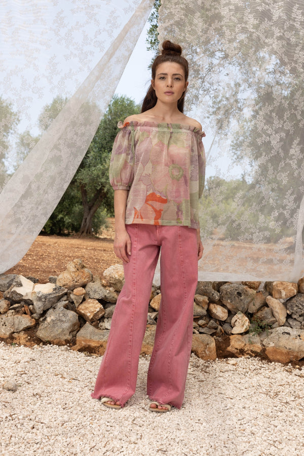 La blusa Brigitte con flores