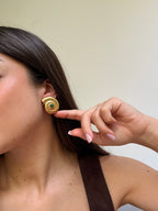 Boucles D’Oreilles Vintage - Coquillages Dorés Et Strass Vert