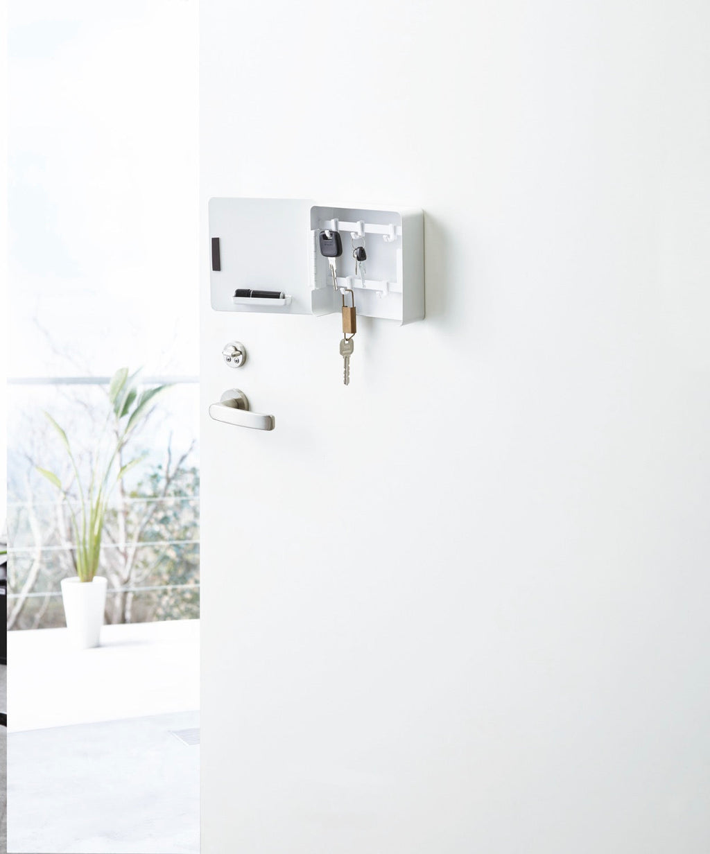 Magnetic Key Box - Tower - White