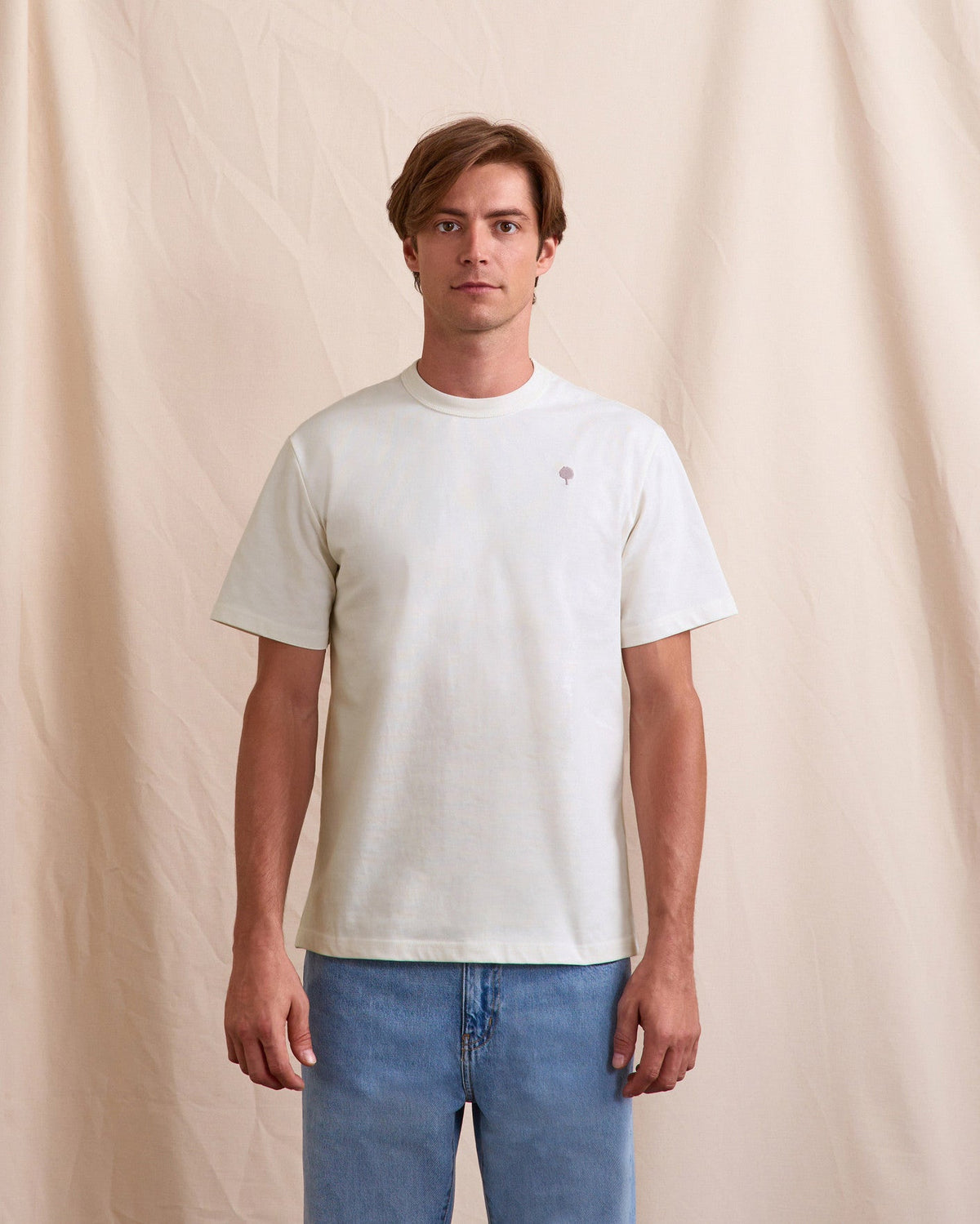 Flower art printed T-shirt ecru