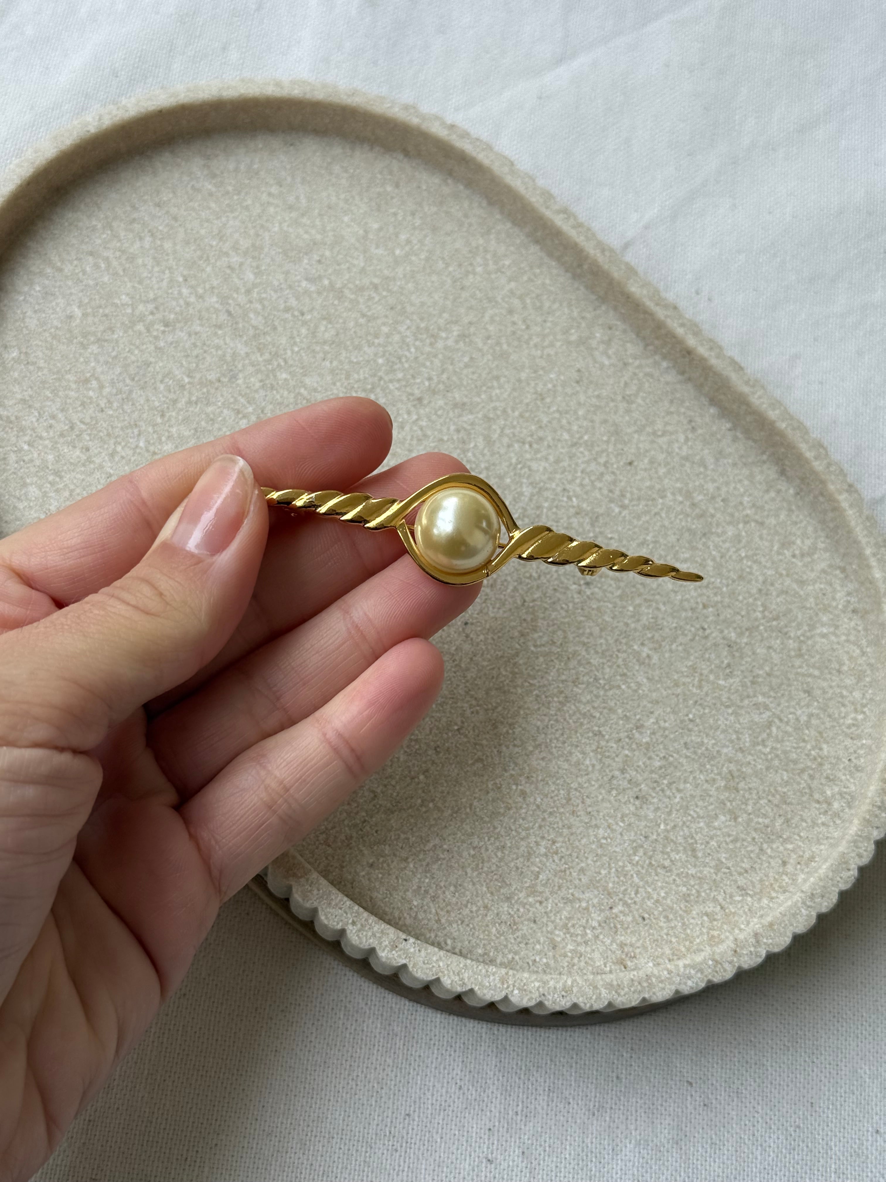 Vintage Brooch - Twisted Barrette Shape and Pearl