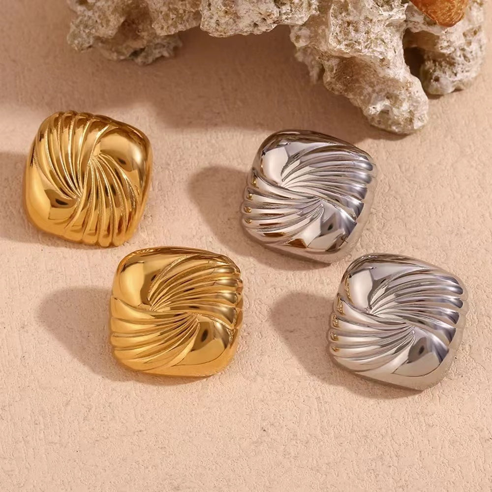 Pendientes Luna