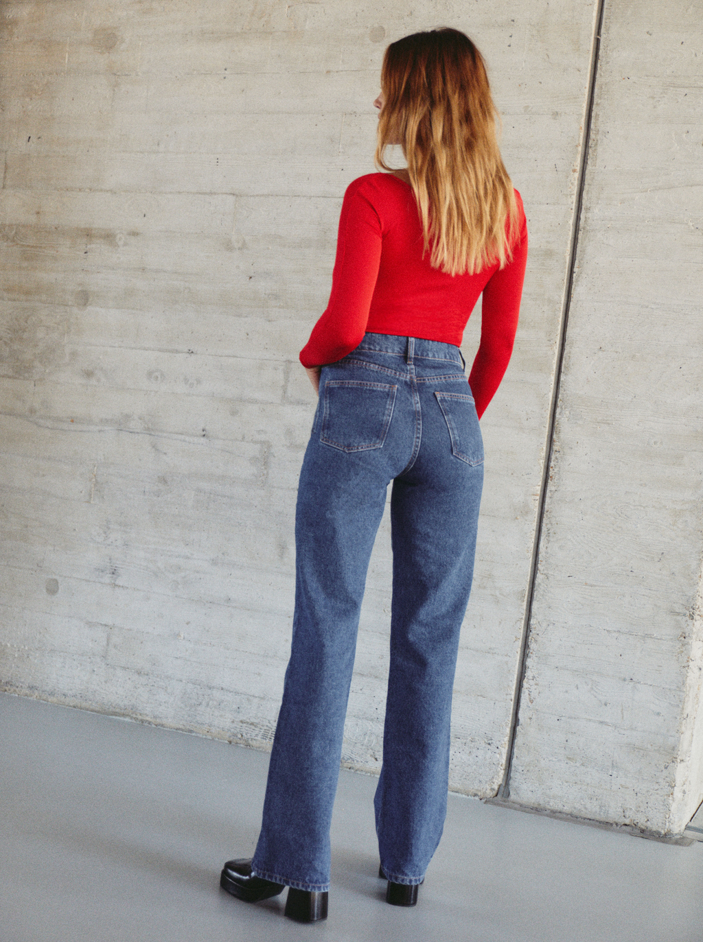 Wide Leg Mid Blue Jeans