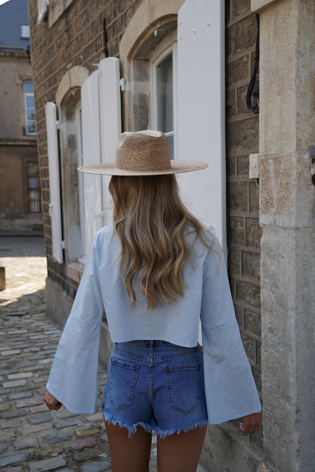 Cally Short Blouse - Blue