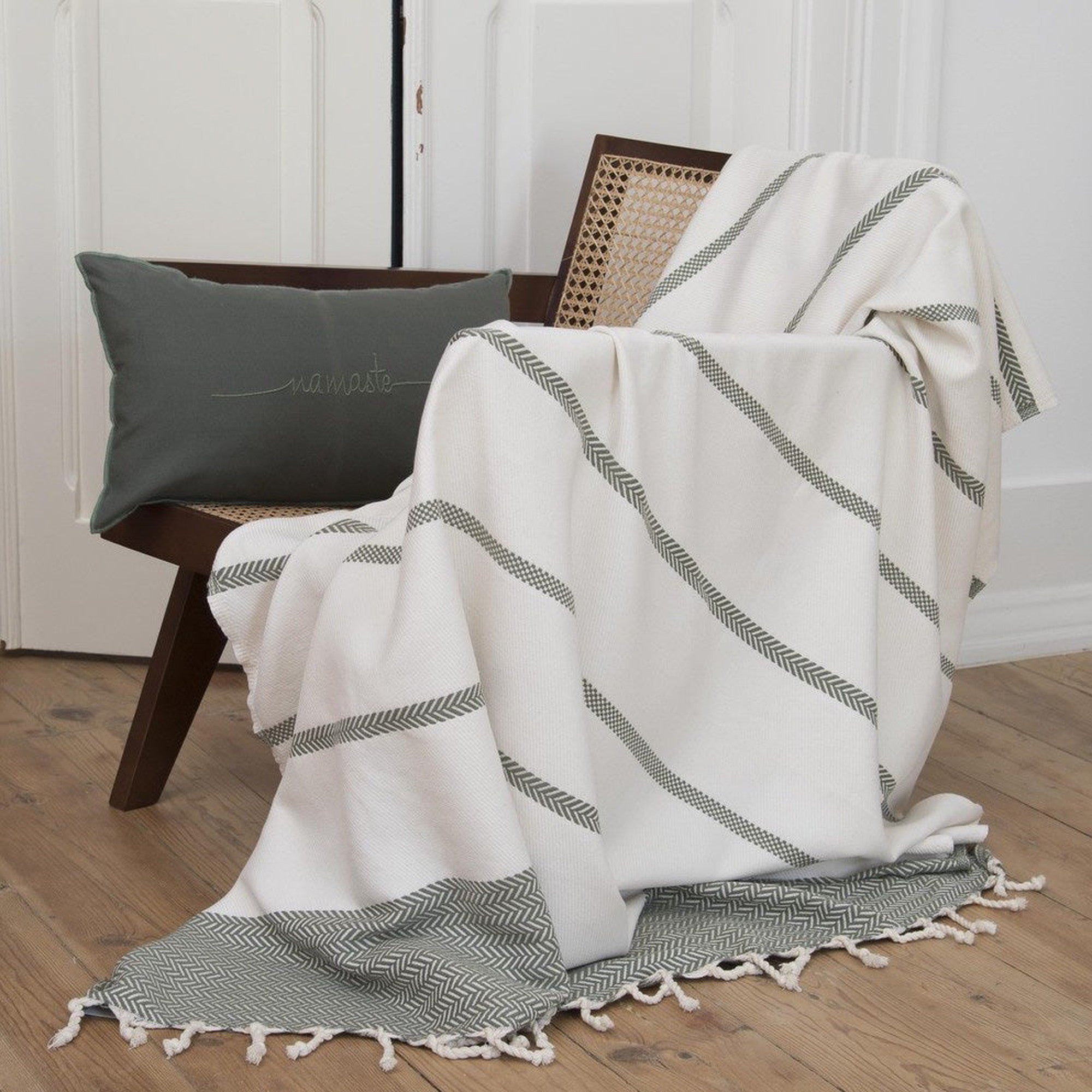 Liv - Throw - Cotton - Olive Green