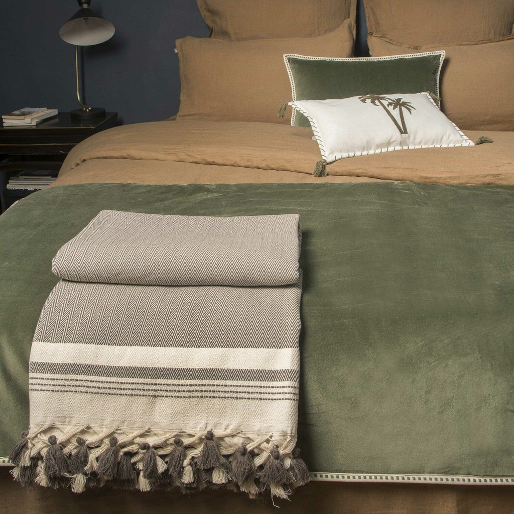 Ivan - Throw - Cotton - Taupe