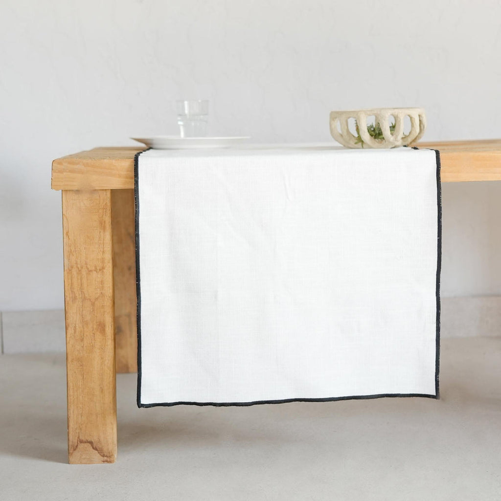 Ernest - Chemin De Table - Blanc/Noir