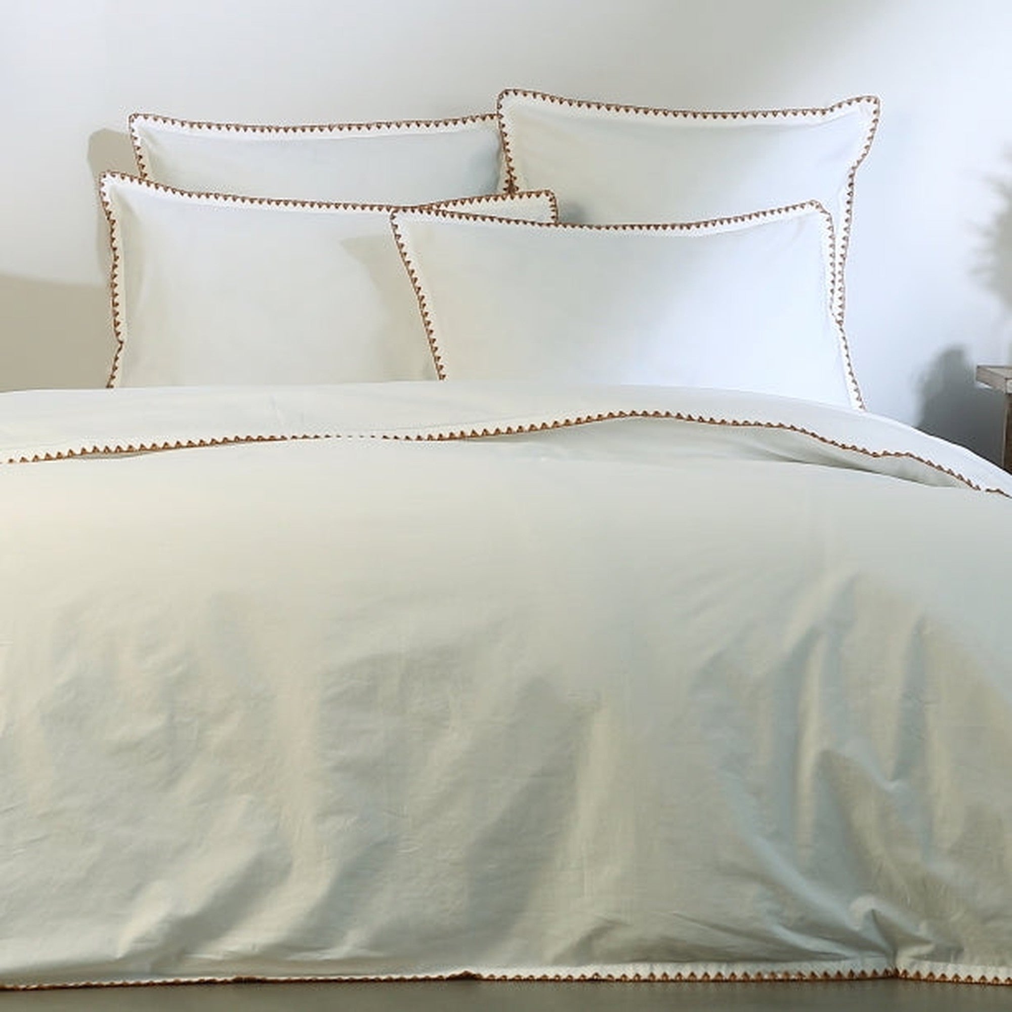 Zoé - Juego De Cama + Fundas De Almohada - Percal De Algodón - Blanco/Caramelo