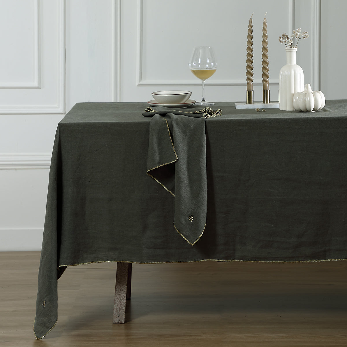 Camille - Mantel - Lino Lavado - Verde Caqui/Oro