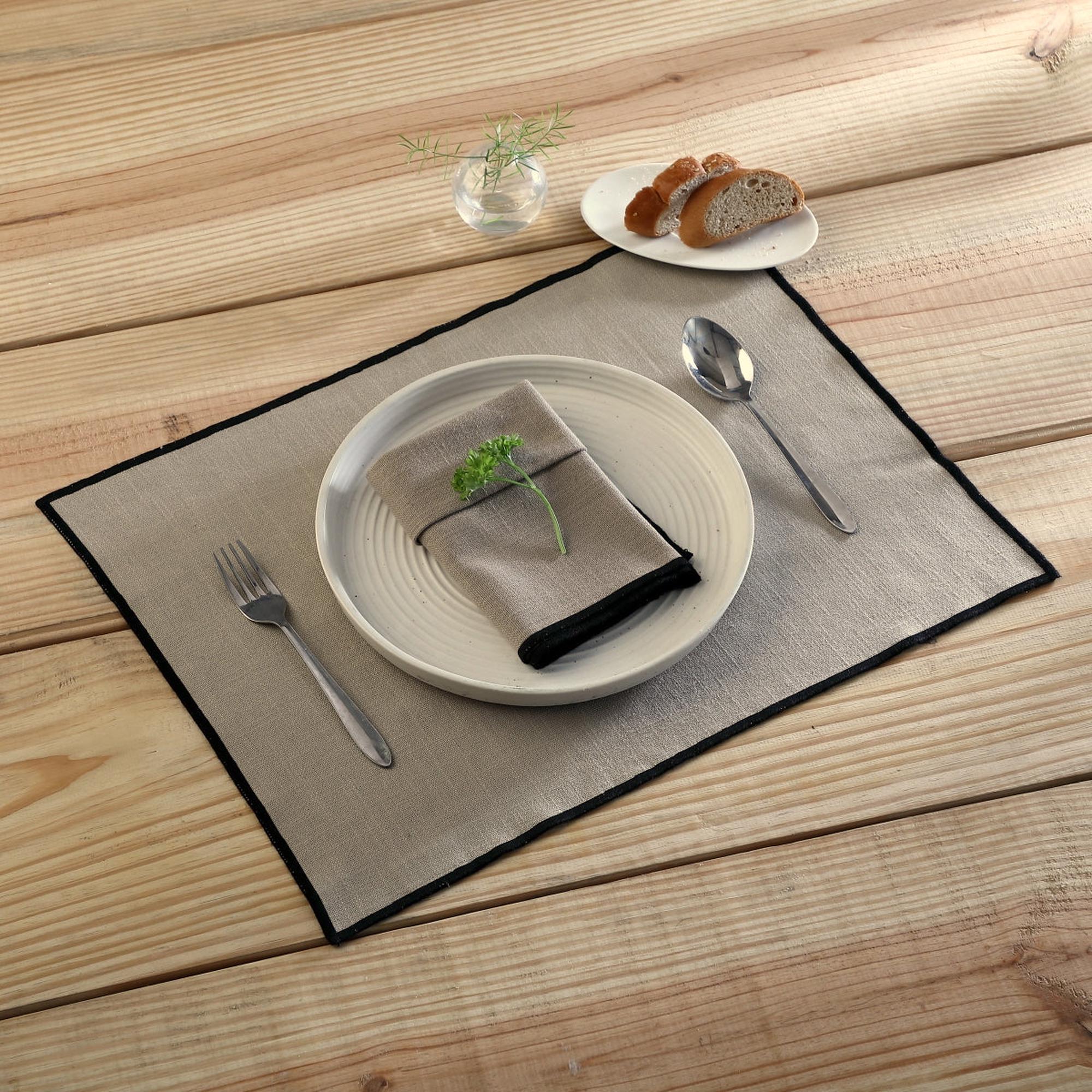 Ernest - Lot De 4 Serviettes De Table - Naturel/Noir