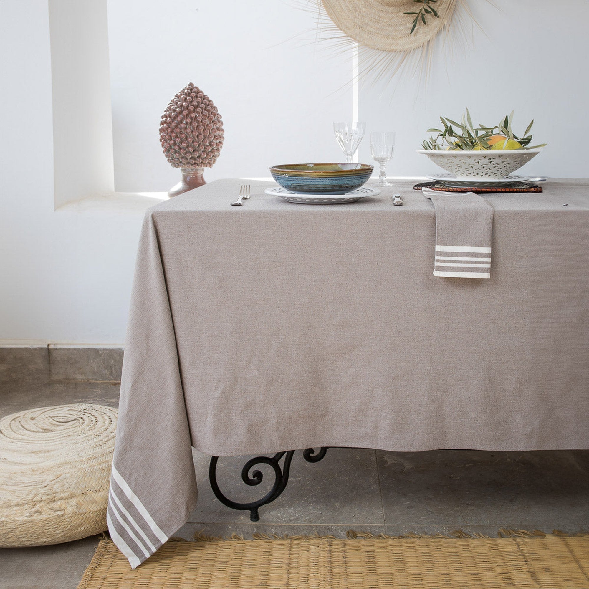 Mahdia - Tablecloth + 4 Napkins - Taupe