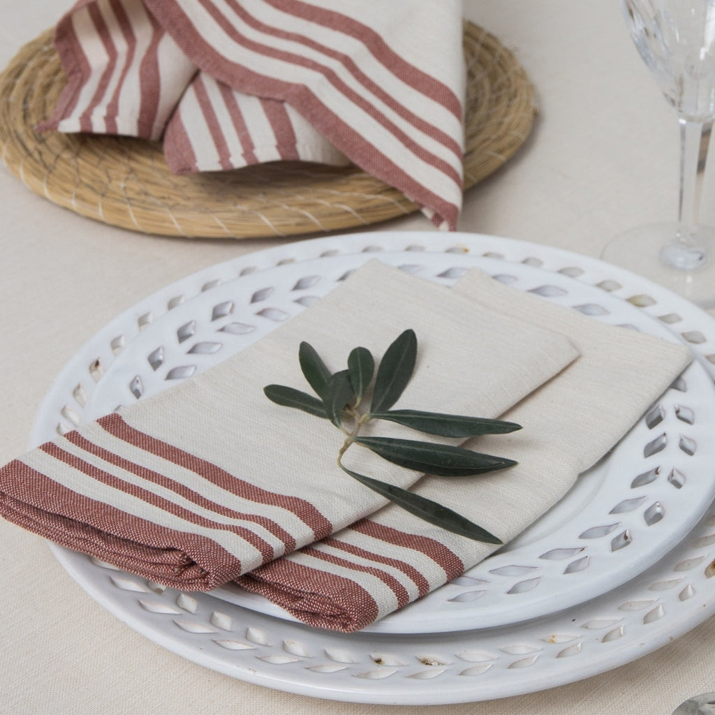 Guetary - Set of 4 Napkins - Linen Beige/Tomette Red