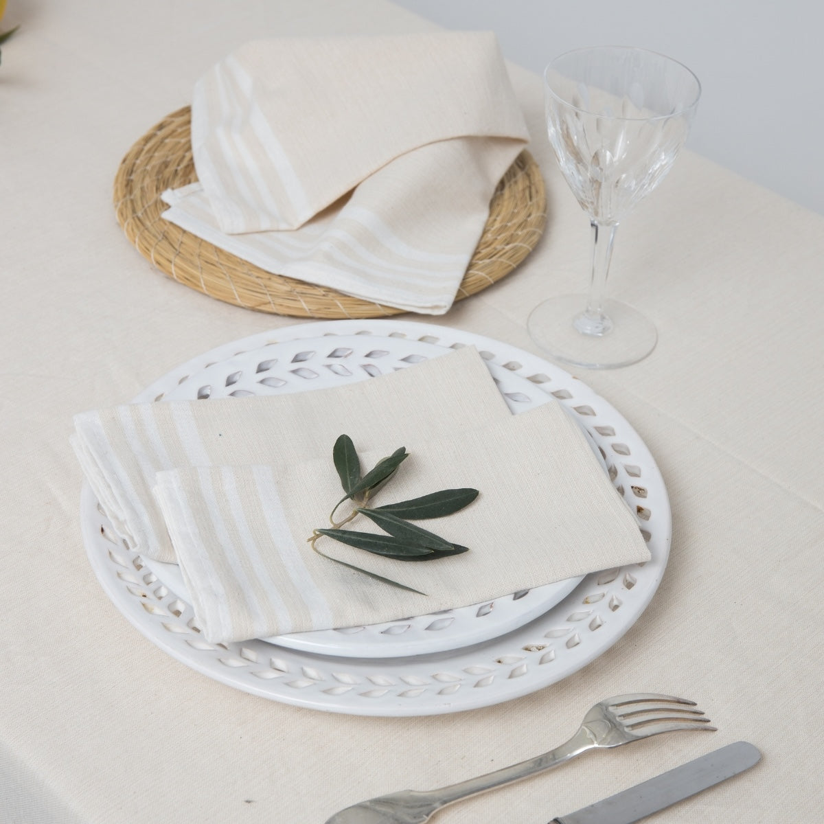 Guetary - Juego de 4 Servilletas - Lino Beige/Blanco