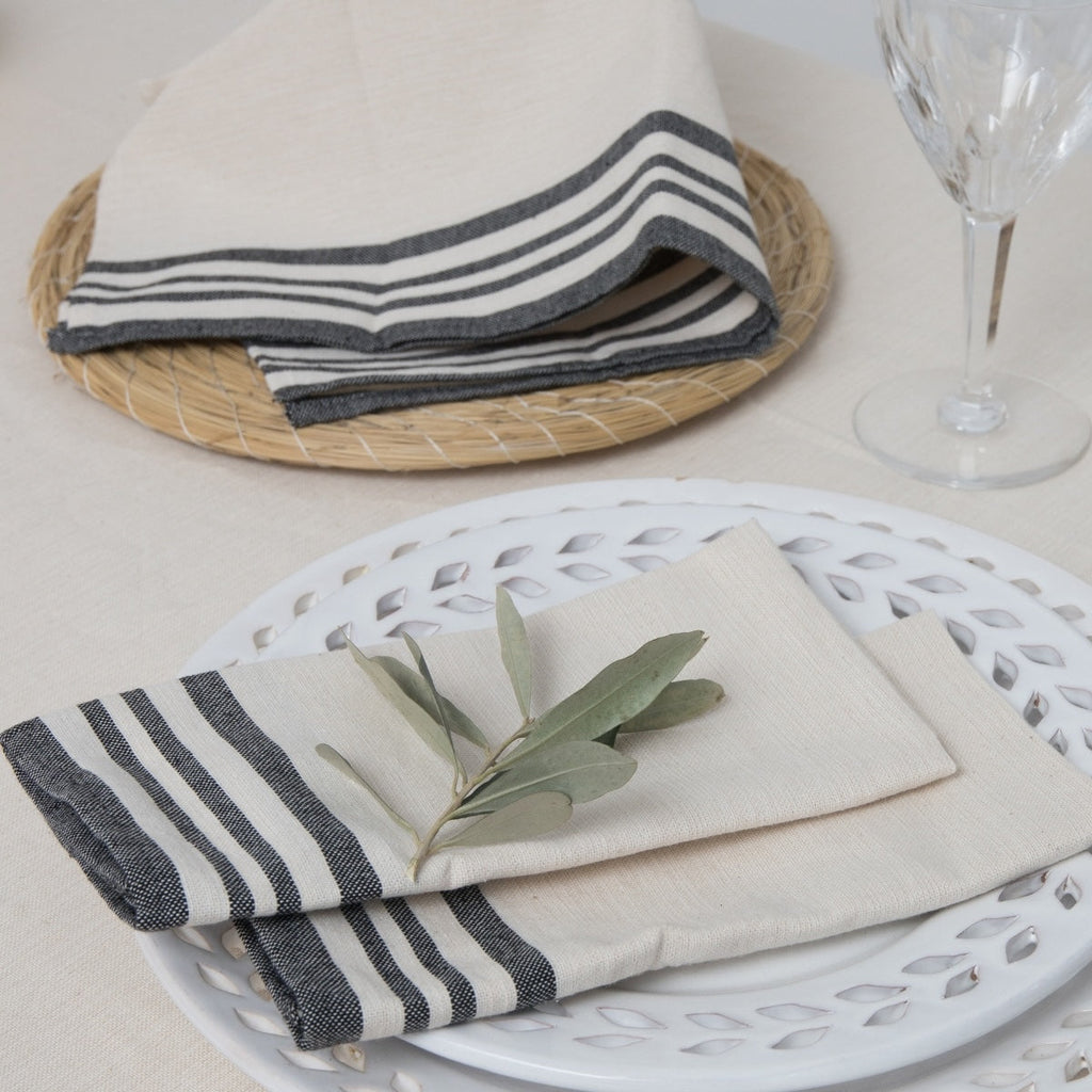 Guetary - Tablecloth + 8 Napkins - Linen Beige/Black