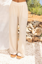 Los pantalones beige Cesare
