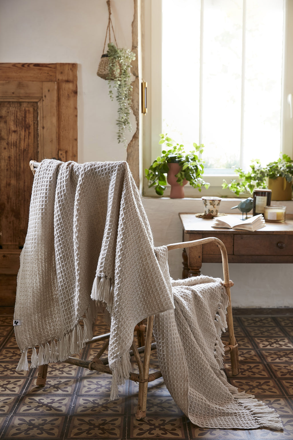 Gabin - Plaid Con Flecos - Reciclado - Pampa
