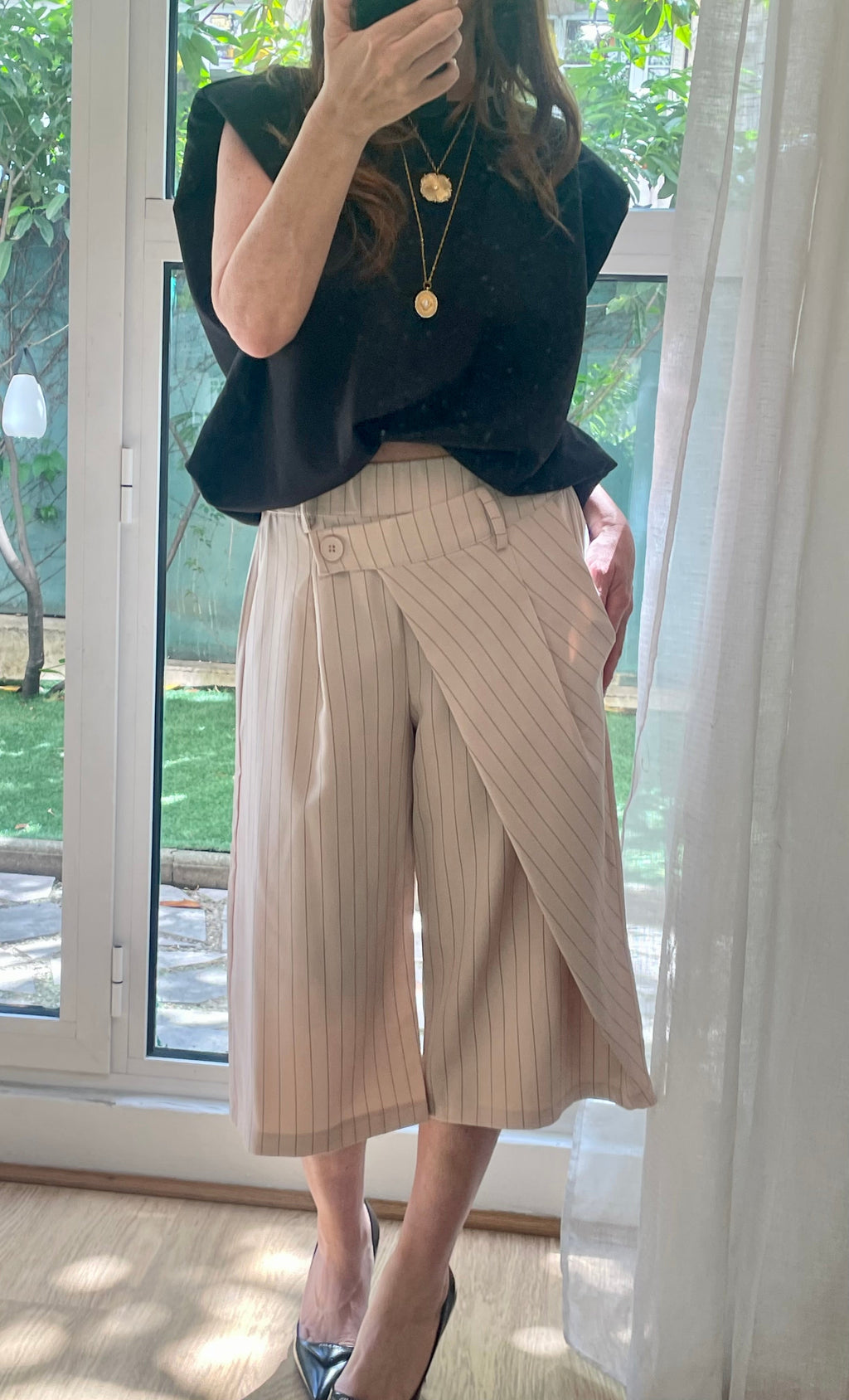 Bermudas Mina Beige