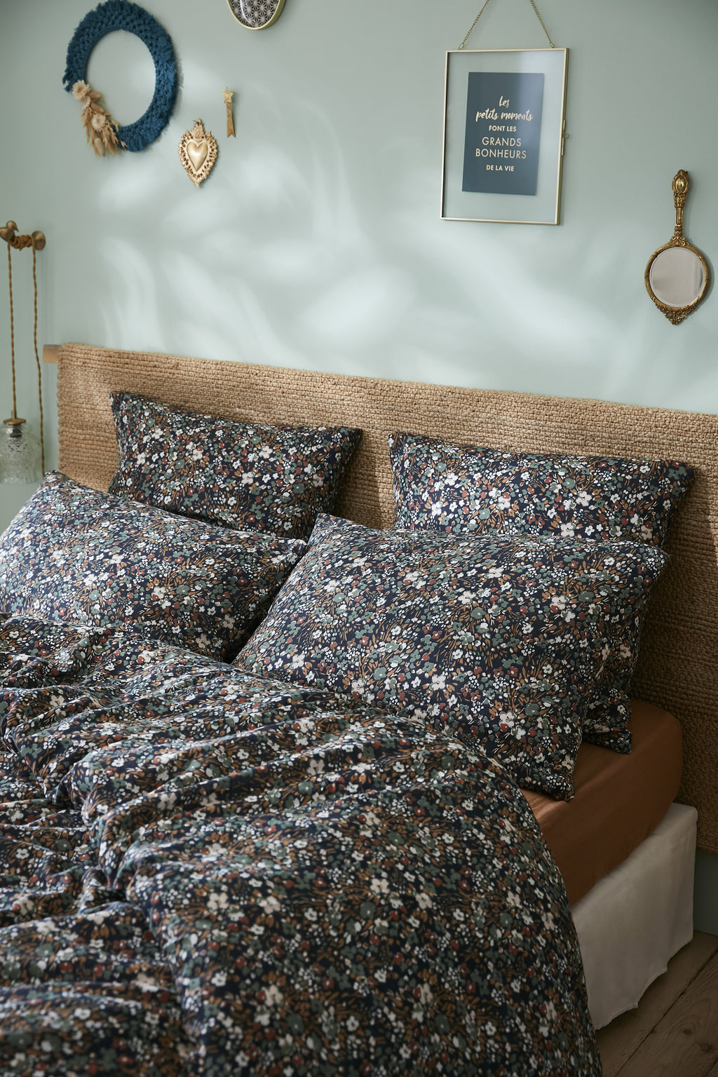 Pillowcase - Cotton Gauze - Nasturtium - Midnight