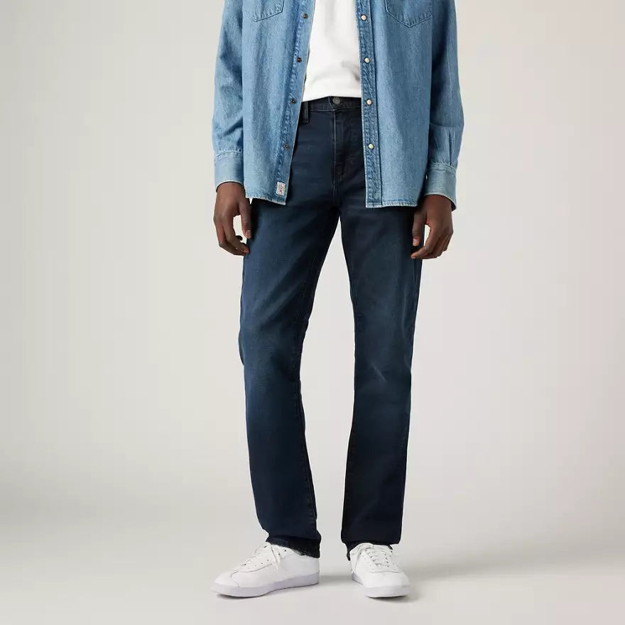 Jean 511™ Bleu Noir Uni Avec Une Coupe Slim Et Fermeture Zip Et Bouton