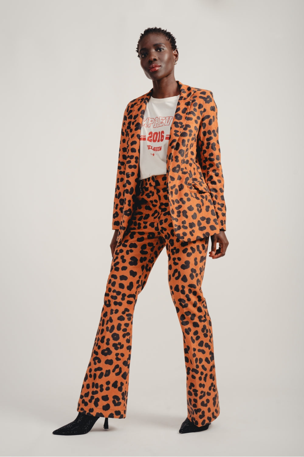 The Kirstie Leo Cognac Blazer