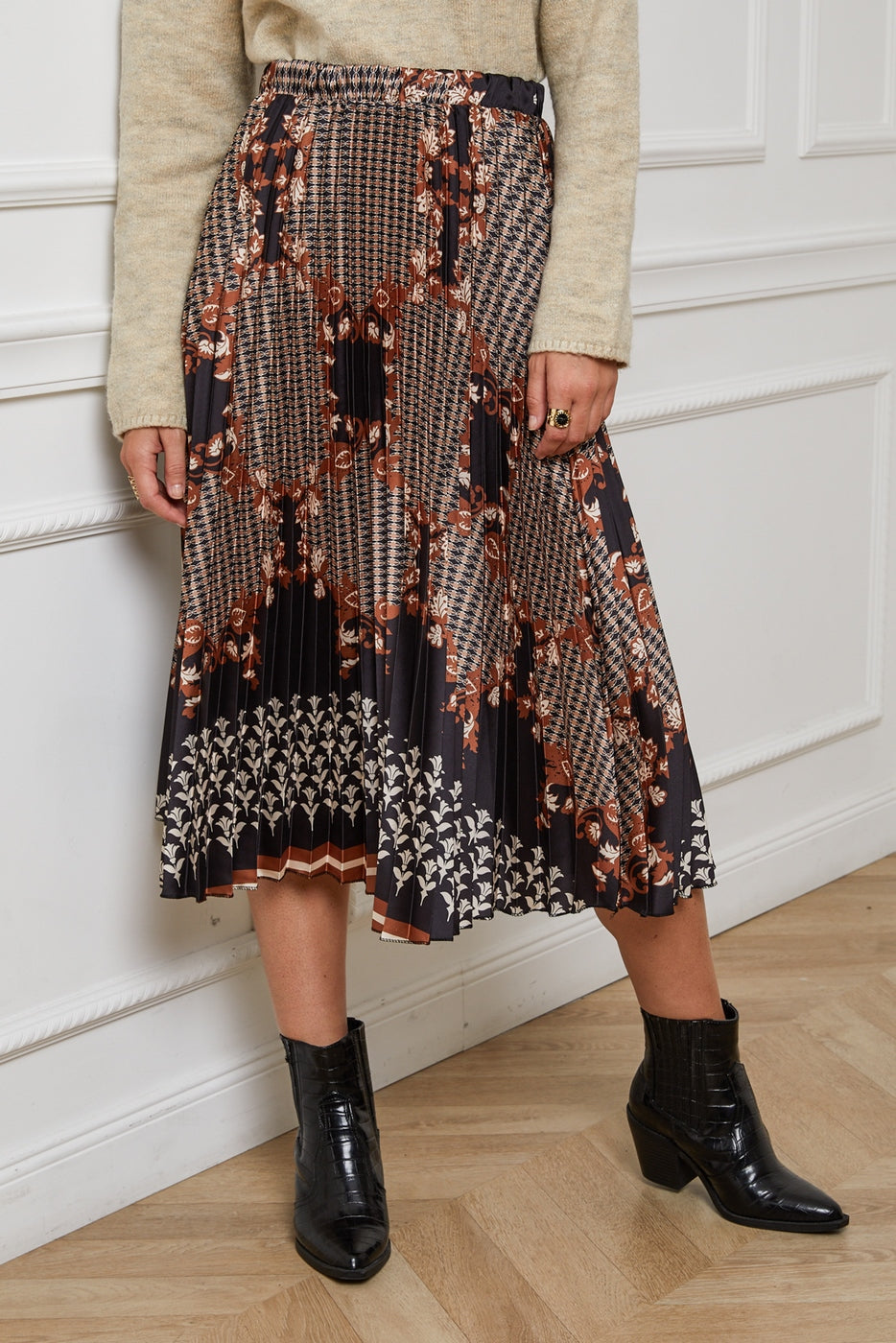 Skirt - Black