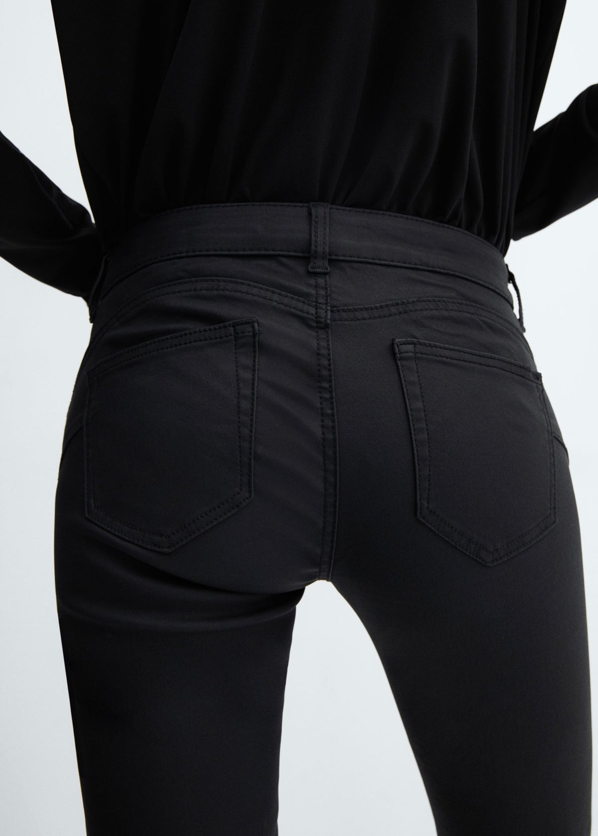 Coated Push-Up Skinny Jeans - Black