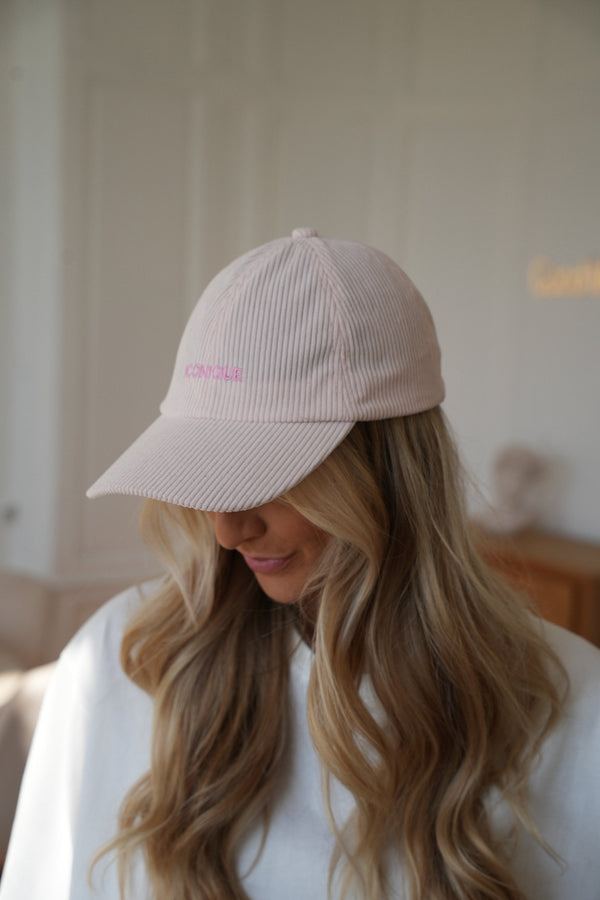 Iconic Velvet Cap - Pink