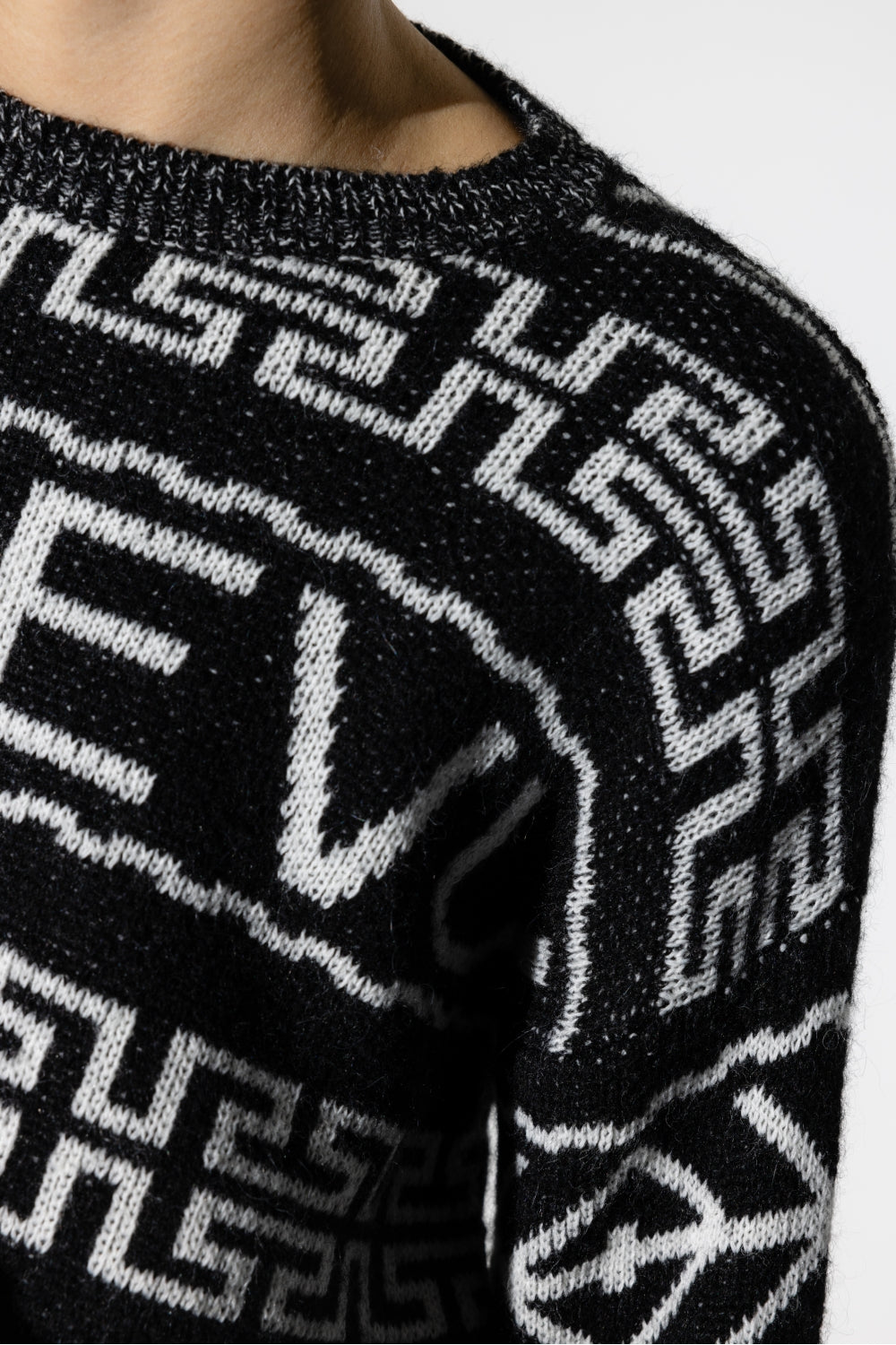 The Ernest Imprevu Black Knit