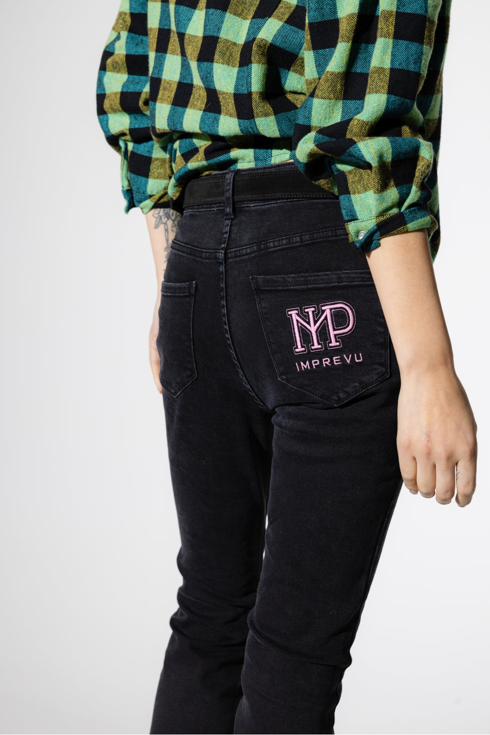 Davis Washed Trumpet Jeans - Black