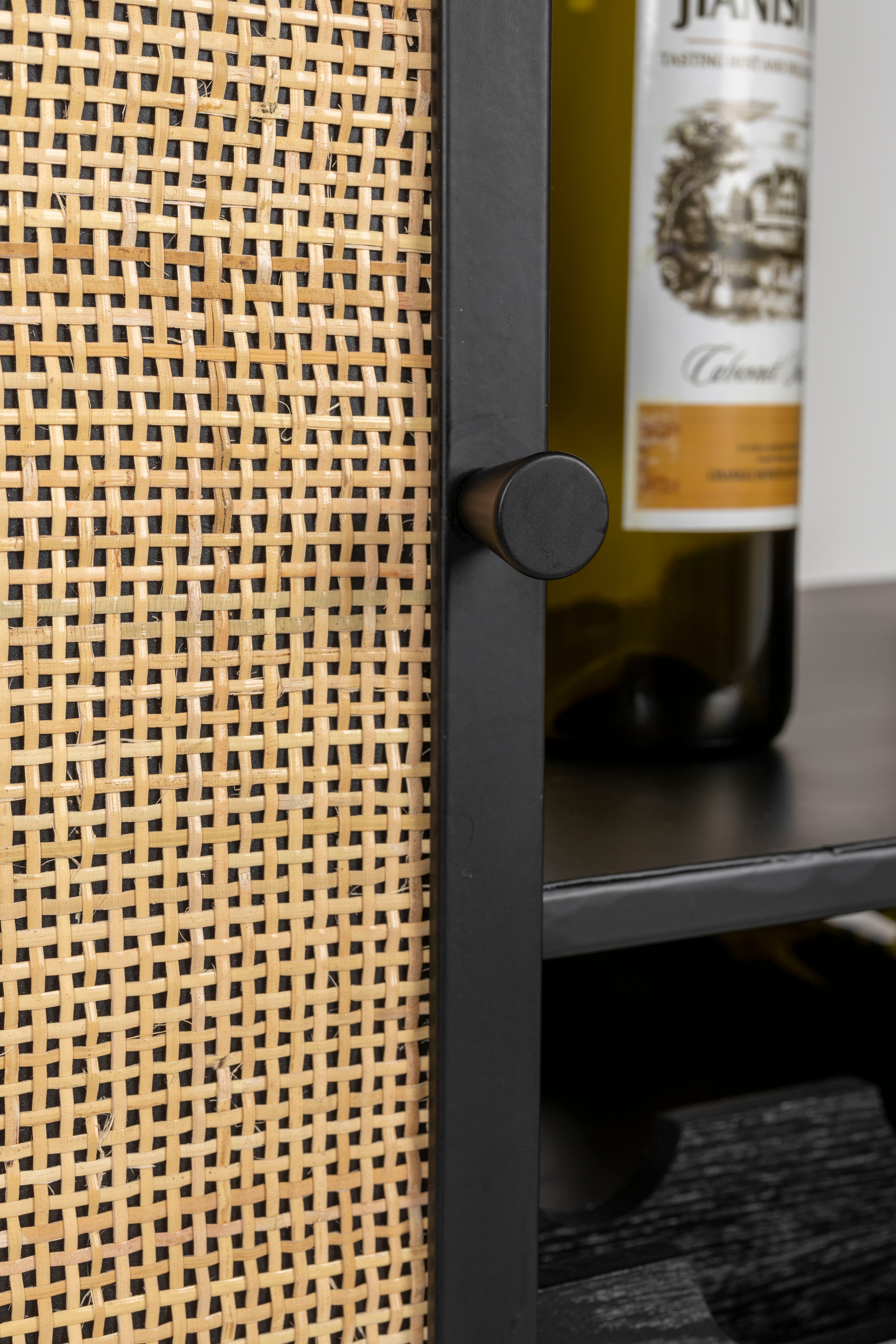 Guuji Haut - Mueble para vinos - MDF - Negro