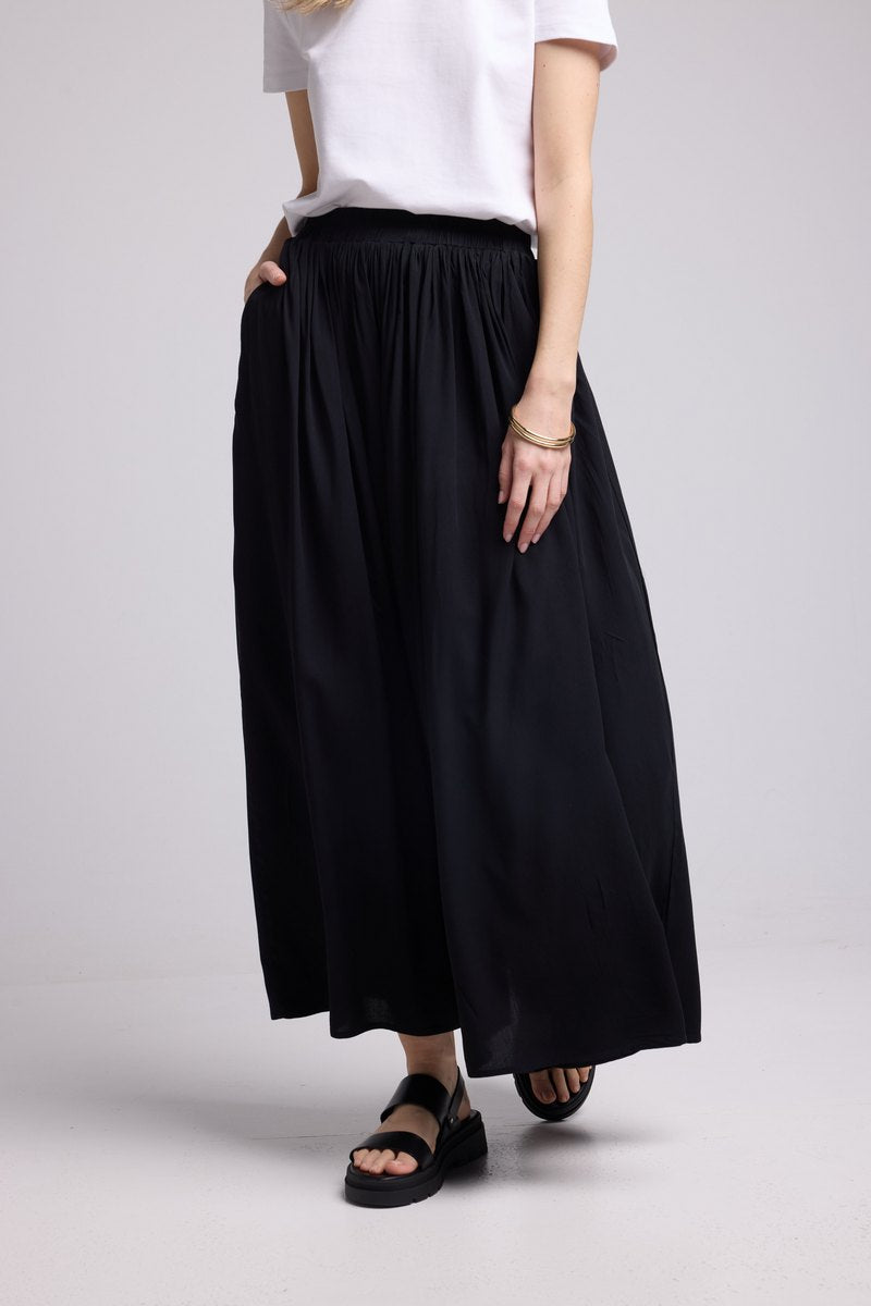 Long Skirt - Black