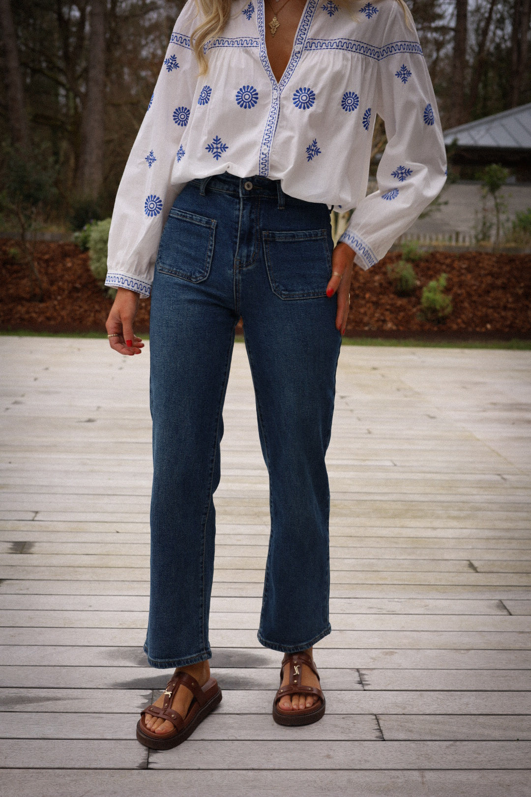 Nayma Straight-Leg Jeans - Blue