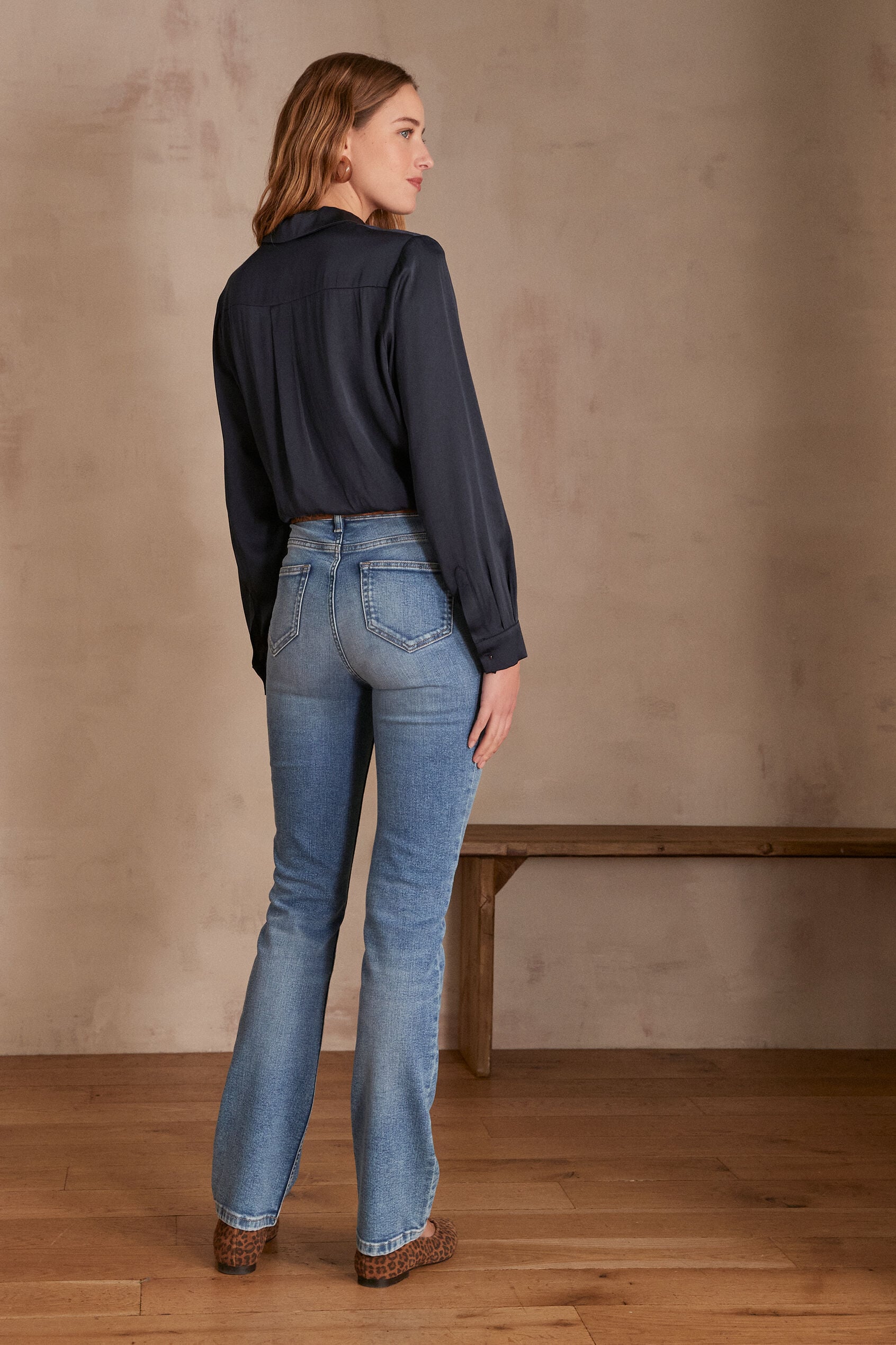 Sonia Straight Fit Trousers - Light Wash