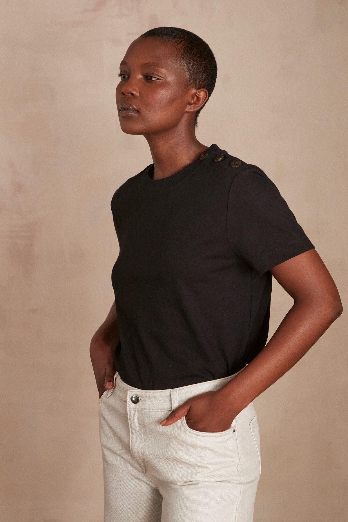 Camiseta Damien - Negro